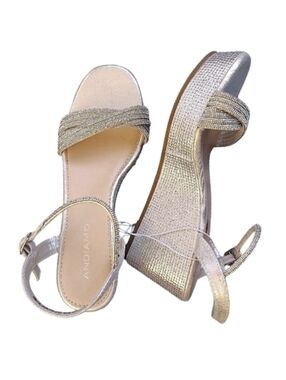 Andiamo Sparkly Silver Twist Front Strappy Ankle Wedge Sandals SZ 8 NWOT